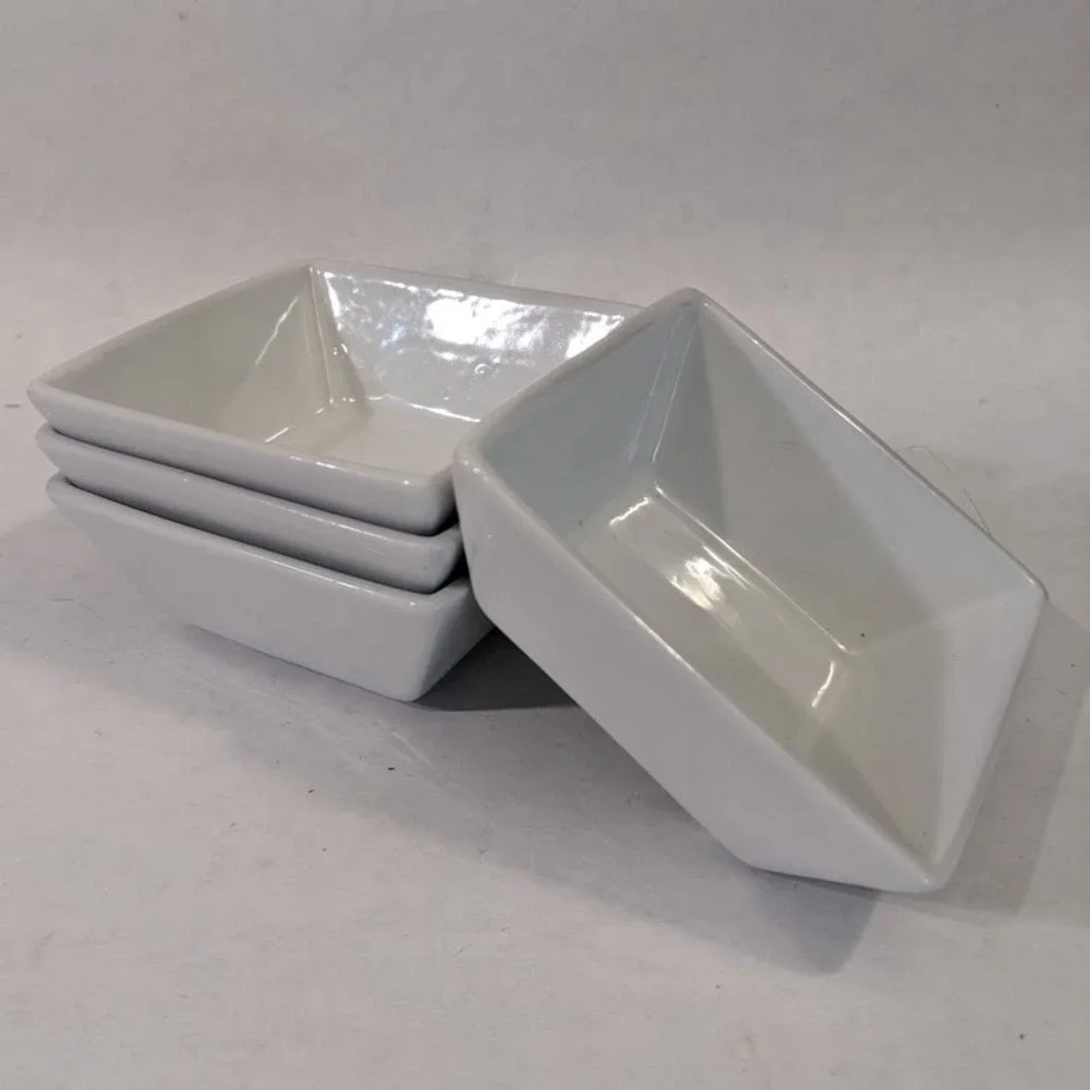 Crate & Barrel Cb2 White Porcelain Square Dipping Small Sauce Bowls 4 Set 3 1/4